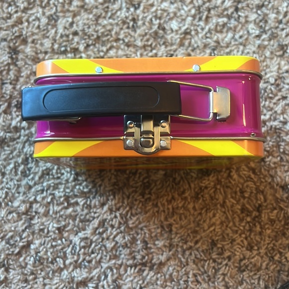 Retro Crazy Bones mini metal lunch box - Picture 3 of 8